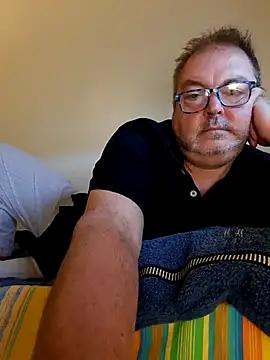 bluangelo online show from 09/16/25, 12:06