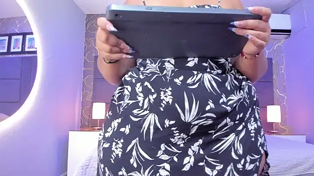 samyriverss online show from 02/19/25, 03:39