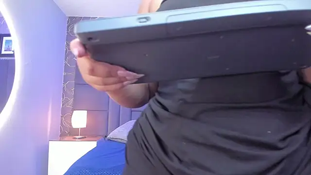 samyriverss online show from 03/22/25, 03:20