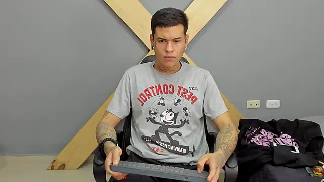 jamesinked  online show from 12/16/24, 06:16