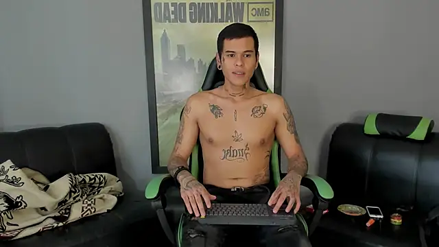 jamesinked  online show from 02/17/25, 07:10