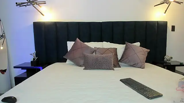 susyy7 online show from 02/24/26, 03:37