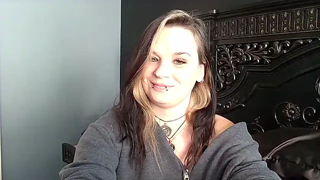 CherryWilde online show from 01/06/26, 04:43