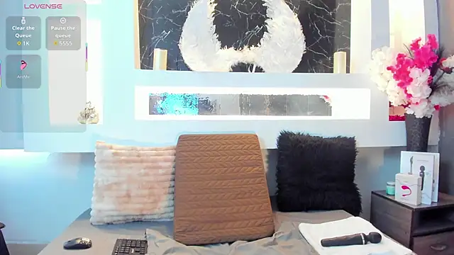 Cinthya mjs online show from 11/14/25, 01:10