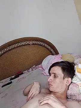 Snapshot of Milfvalesk chatting on 02/27/25, 03:14 Milfvalesk online show from 02/27/25, 03:14