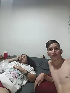 Snapshot of Milfvalesk chatting on 06/09/26, 08:53 Milfvalesk online show from 06/09/26, 08:53