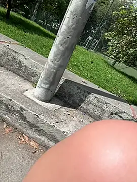 Melody Ds online show from 12/13/24, 04:27