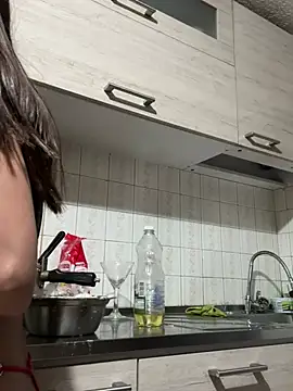 Melody Ds online show from 12/19/24, 02:12