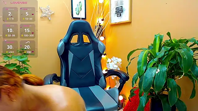 aslyhernandez 7 online show from 03/13/25, 06:45