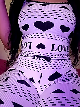 Almas Queen online show from 04/22/26, 03:31