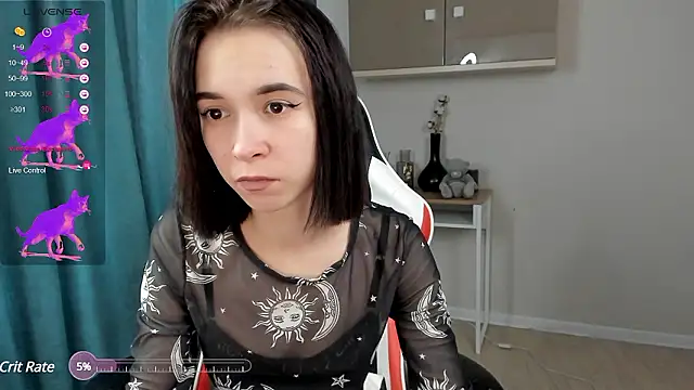 Snapshot of LilithStrangfor chatting on 12/08/24, 07:37 LilithStrangfor online show from 12/08/24, 07:37