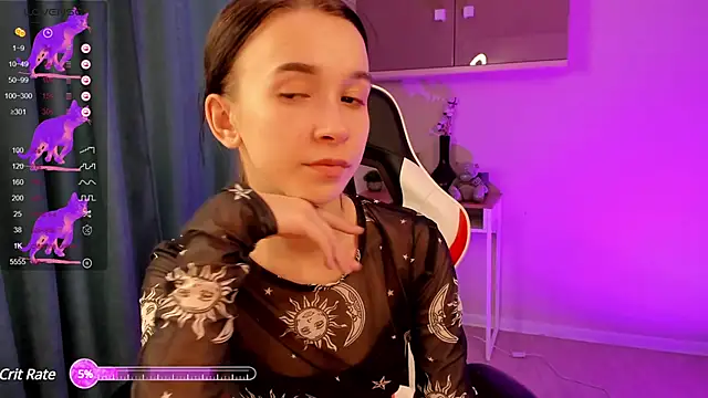 Snapshot of LilithStrangfor chatting on 12/08/24, 11:03 LilithStrangfor online show from 12/08/24, 11:03