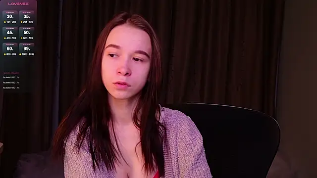 Snapshot of LilithStrangfor chatting on 02/11/26, 06:51 LilithStrangfor online show from 02/11/26, 06:51