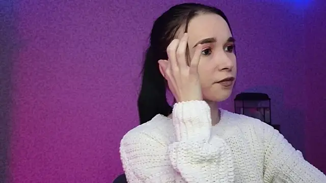 LilithStrangfor online show from 04/22/26, 10:22