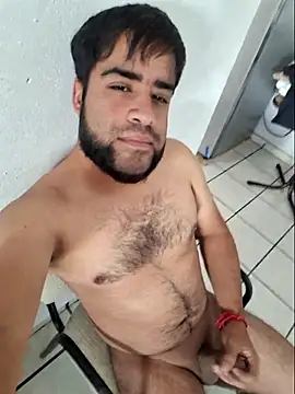 Snapshot of ElDeLaBarba11 chatting on 03/14/25, 07:01 ElDeLaBarba11 online show from 03/14/25, 07:01