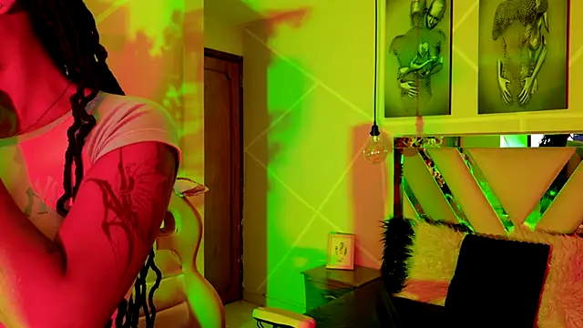 Elith noa online show from 09/29/25, 07:19