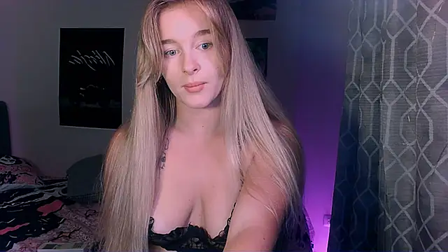 Eva Jaya online show from 10/22/25, 01:22