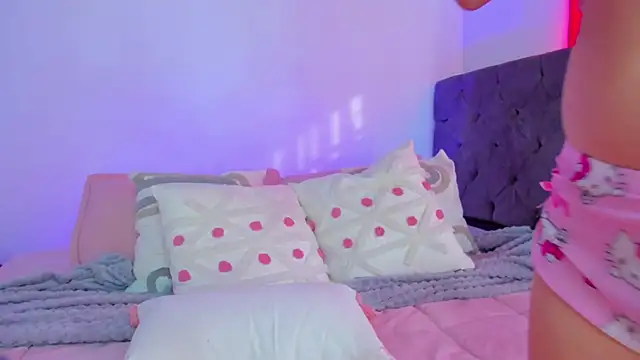 shaina vasquez online show from 04/16/26, 09:39