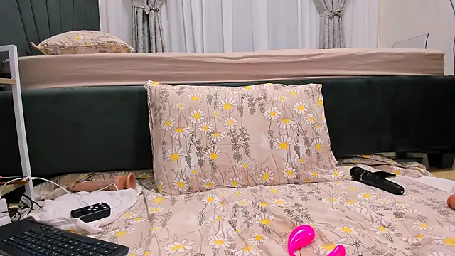 wowsquirtx online show from 02/13/25, 06:41