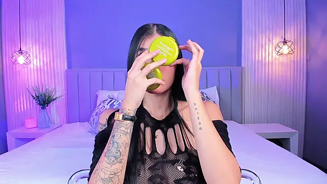 CaitlynCouper online show from 09/08/25, 10:42