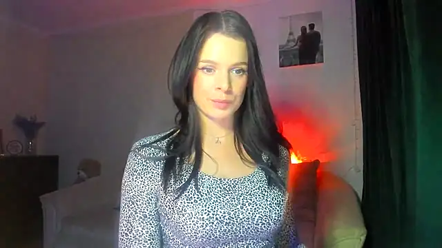 Snapshot of damla555 chatting on 04/30/26, 04:24 damla555 online show from 04/30/26, 04:24