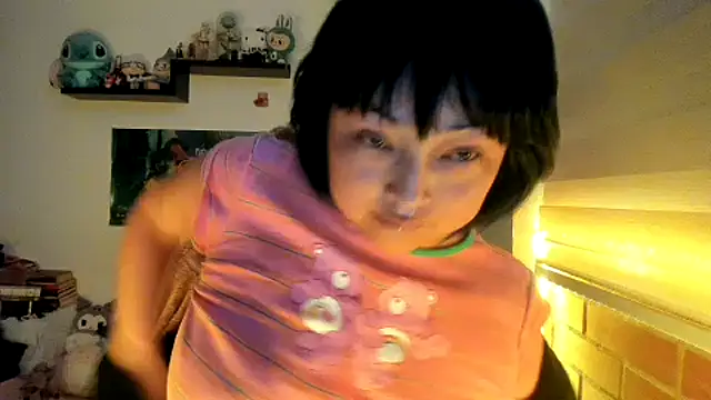 Shaddycute  online show from 02/10/26, 11:58