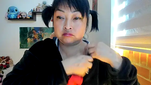 Shaddycute  online show from 02/15/26, 02:36