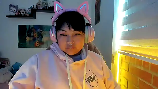 Shaddycute  online show from 02/24/26, 01:31