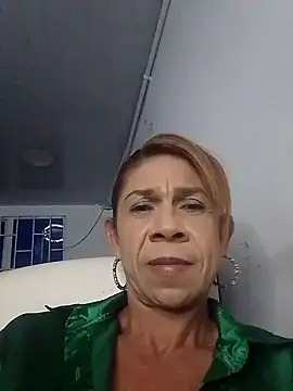 Antonella borja online show from 10/19/25, 08:42