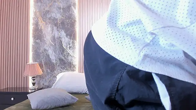 Troykhalil online show from 02/21/25, 08:27