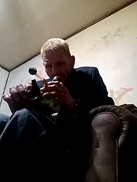 gettinit2wice online show from 12/04/24, 12:36