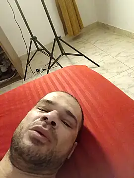 LEIRIS Y FRED 01 online show from 12/20/24, 10:05