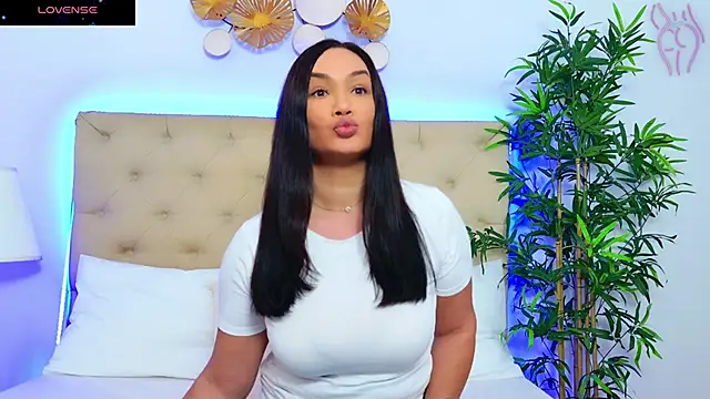 DaliyaArabian online show from 10/13/25, 10:15