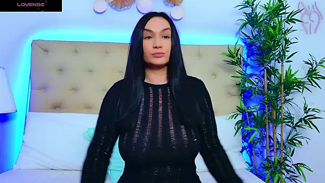 DaliyaArabian online show from 10/28/25, 01:14