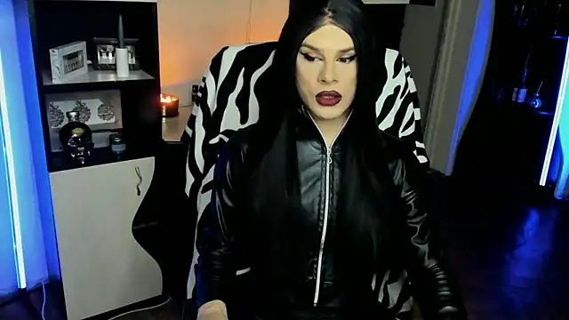 EvelynLexy online show from 03/05/26, 06:48