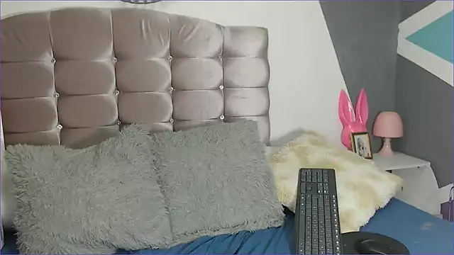 paytonbailey online show from 12/11/24, 12:02