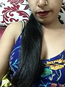 Snapshot of Rashmi_Singhal chatting on 03/02/25, 07:23 Rashmi Singhal online show from 03/02/25, 07:23