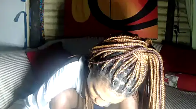 Snapshot of hoittytoittyxx chatting on 02/05/25, 09:40 hoittytoittyxx online show from 02/05/25, 09:40