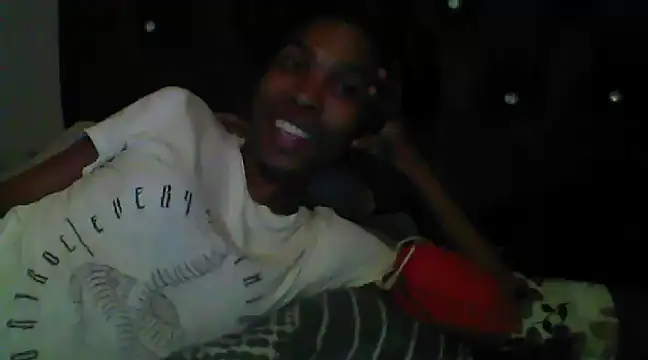 Snapshot of hoittytoittyxx chatting on 03/14/25, 05:24 hoittytoittyxx online show from 03/14/25, 05:24