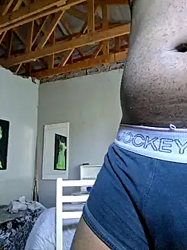 LaughRiotX online show from 10/07/25, 09:28