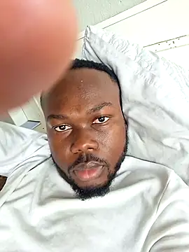 LaughRiotX online show from 11/08/25, 01:22