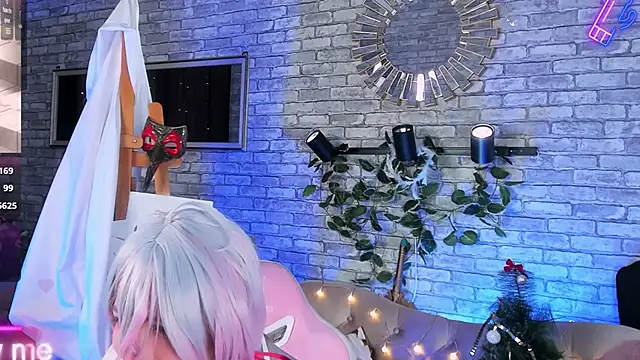 Alex Howell online show from 01/03/25, 11:44