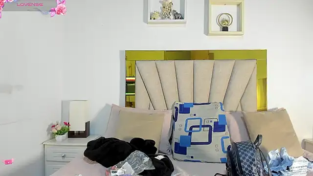 vahiolet fuentes online show from 02/12/26, 03:01