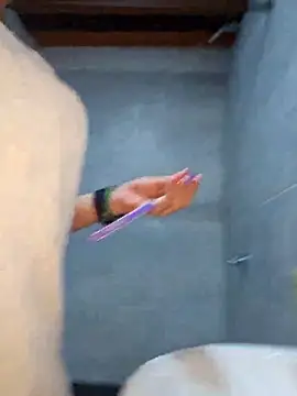 Miia harper  online show from 02/24/25, 10:37