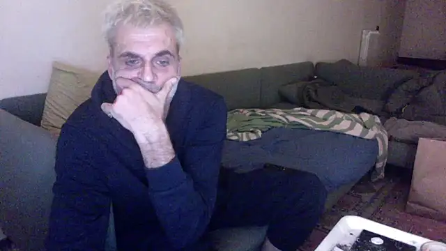 skossa777 online show from 10/24/25, 06:15