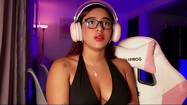 Snapshot of MavyStar chatting on 02/22/26, 12:12 MavyStar online show from 02/22/26, 12:12