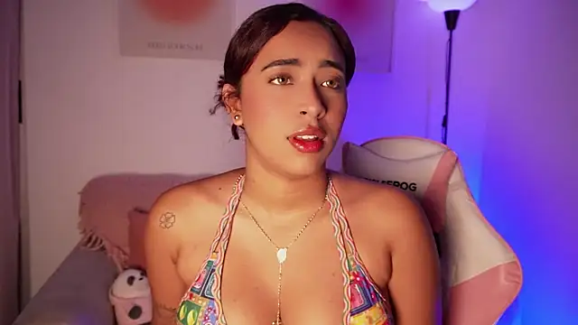 Snapshot of MavyStar chatting on 03/03/26, 01:23 MavyStar online show from 03/03/26, 01:23