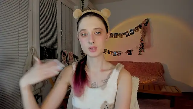 Jenny darling love online show from 12/24/24, 07:44