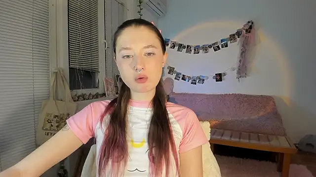 Jenny darling love online show from 01/17/25, 10:23