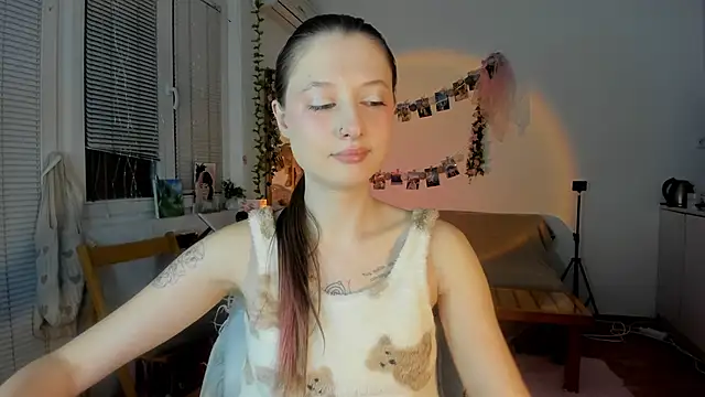 Jenny darling love online show from 02/25/25, 07:47